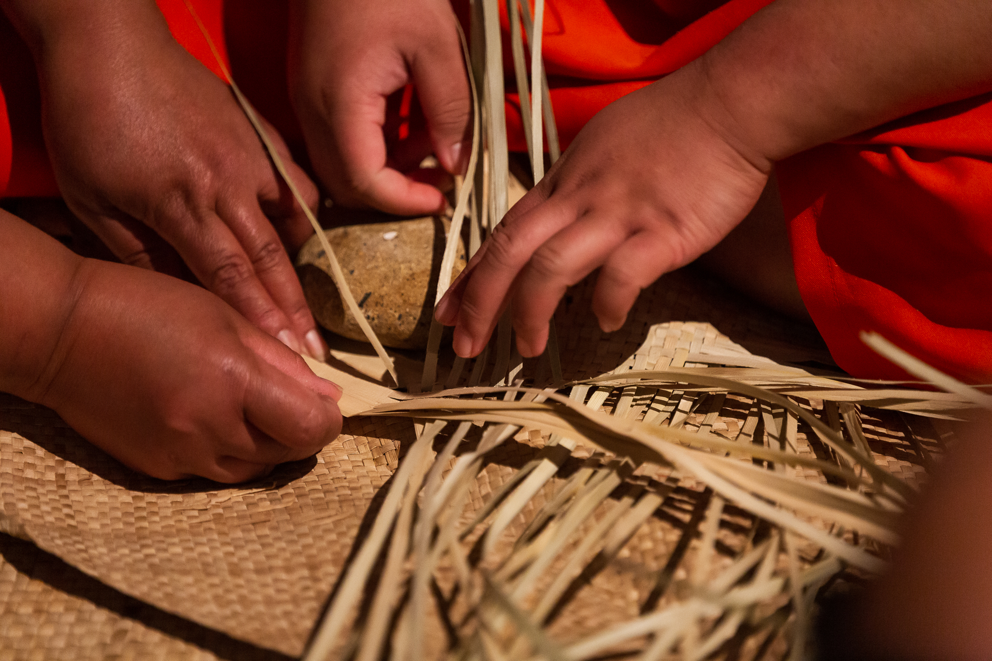 Weavers At Lalaga Pasifika