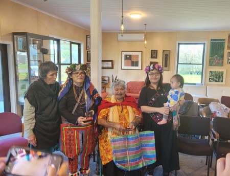 03.00223 Kathleen Gallagher Maata Moanaroa Jincheng Huang Malay Makakazuwan Hinemoana 03.00223 Kathleen Gallagher Maata Moanaroa Jincheng Huang Malay Makakazuwan Hinemoana