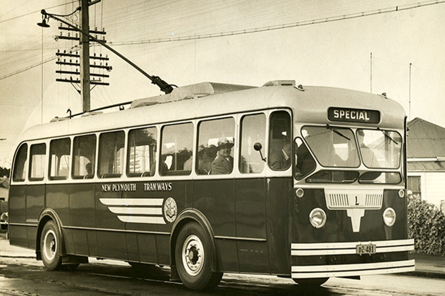 New Plymouth Tramways, Douglas Elliot, Collection of Puke Ariki