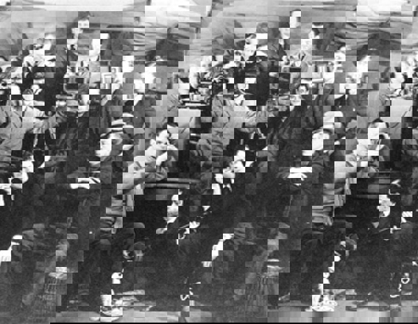 De5763546dc59e61c22f80dee28d6bdc De5763546dc59e61c22f80dee28d6bdc
